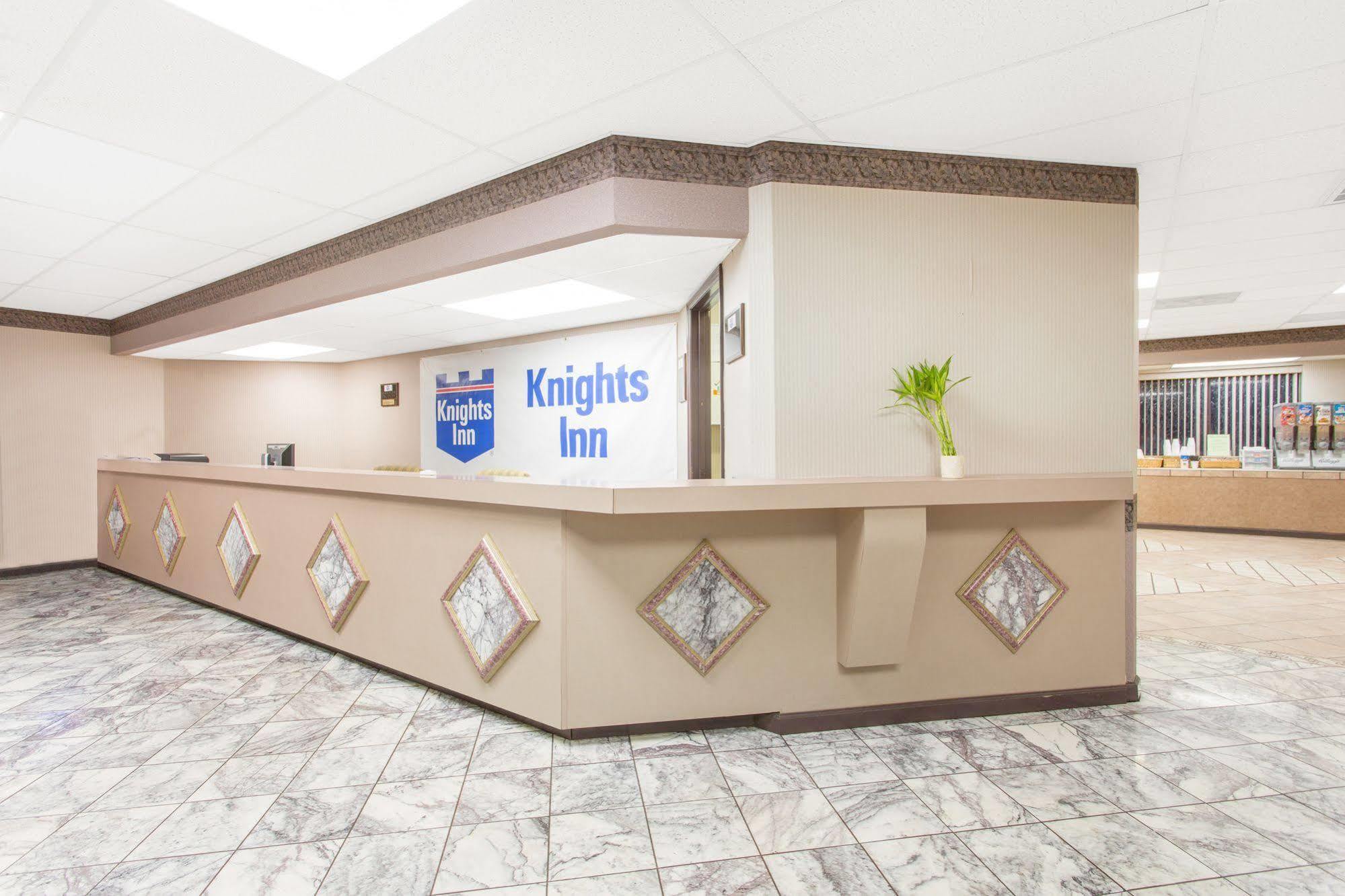 Knights Inn Roanoke Ngoại thất bức ảnh